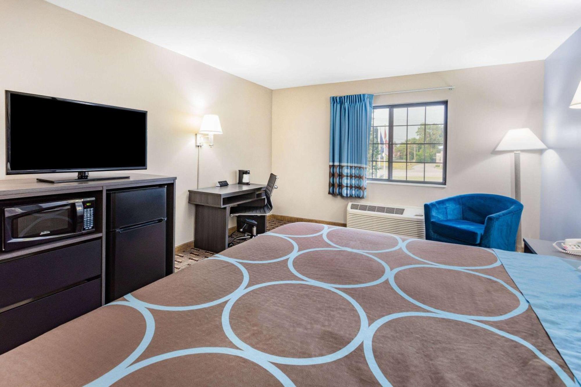 Super 8 By Wyndham Marysville/Port Huron Area Eksteriør billede