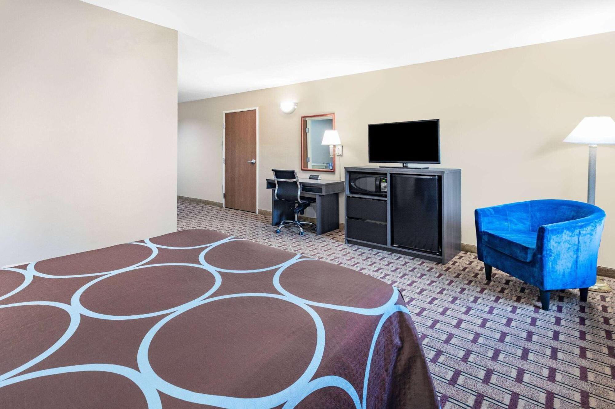 Super 8 By Wyndham Marysville/Port Huron Area Eksteriør billede