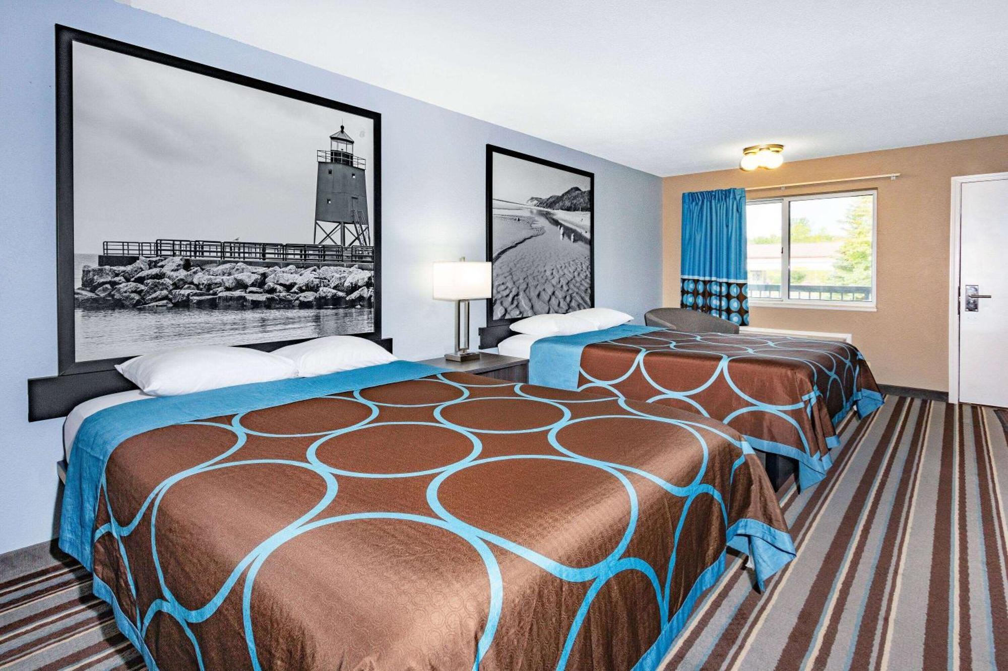 Super 8 By Wyndham Marysville/Port Huron Area Eksteriør billede