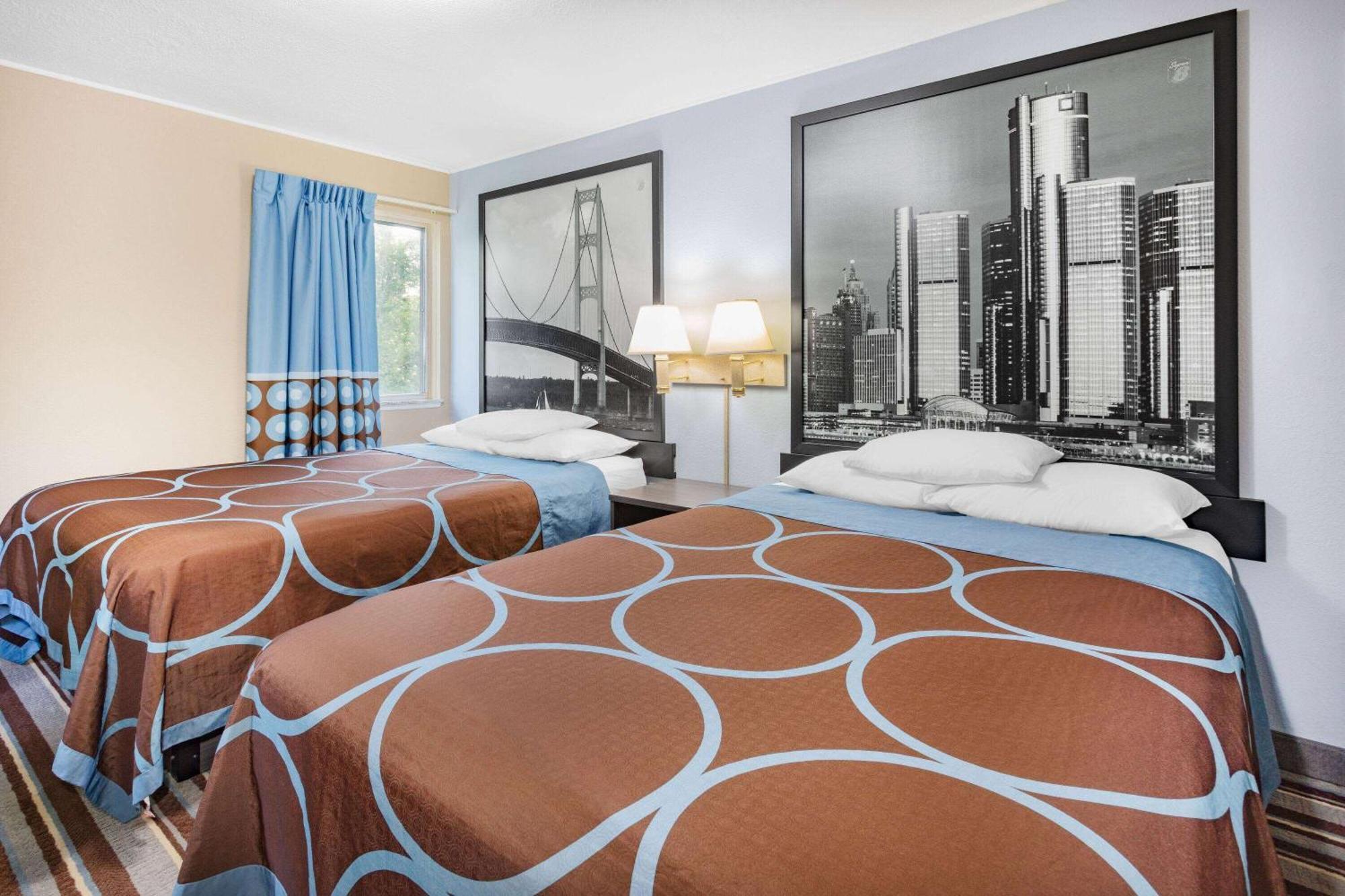 Super 8 By Wyndham Marysville/Port Huron Area Eksteriør billede
